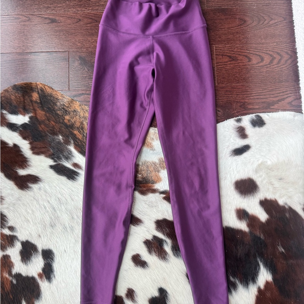 ALO Yoga Women's Leggings in Rich Purple